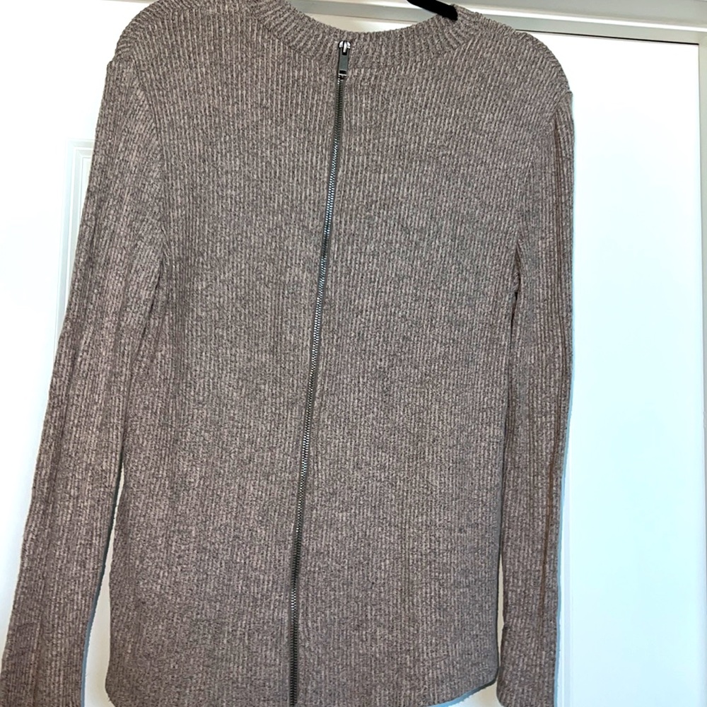 Long sleeve beige sweater
